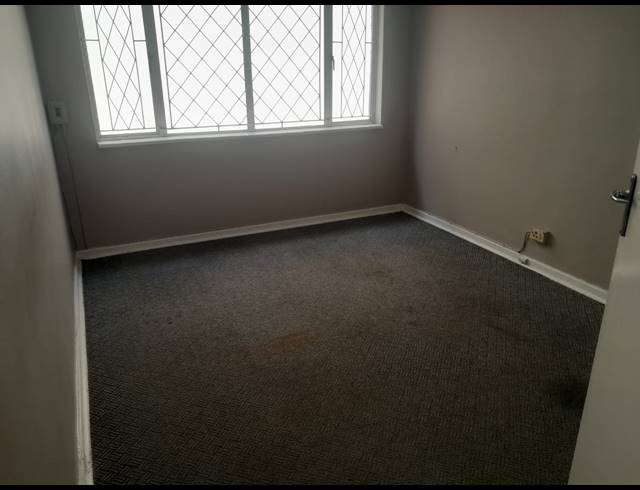 54M² OFFICE TO LET IN STAMFORD HILL